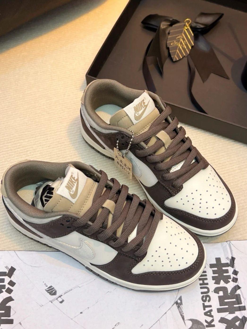 谁懂啊!Dunk摩卡棕的复古棕调太戳心了!